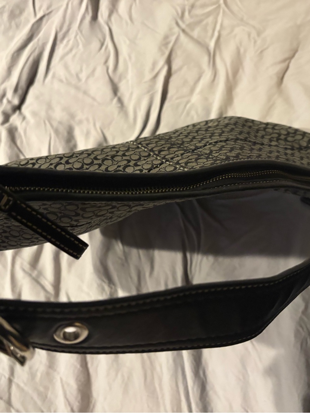 Classic Coach Black and Gray Shoulder Bag - Picture 10 of 11